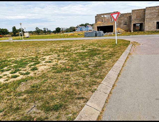 708M² VACANT LAND FOR SALE IN RIVERSPRAY LIFESTYLE ESTATE